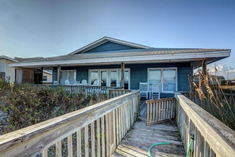 Blue Shamu Villa Topsail Beach Exterior photo